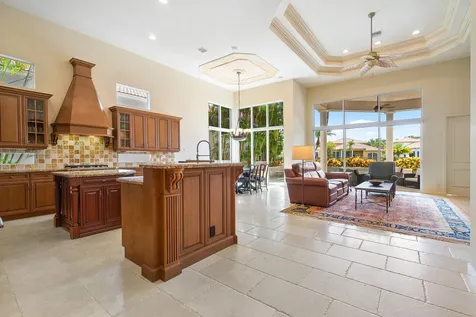17952 Villa Club Way Boca Raton FL 33496