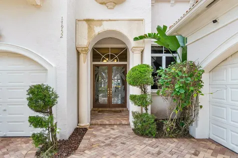 17952 Villa Club Way Boca Raton FL 33496