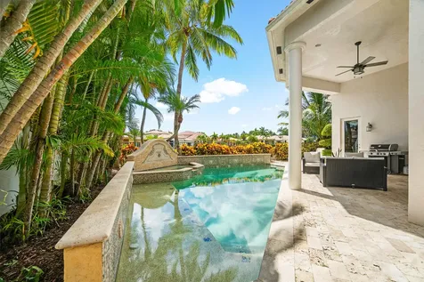 17952 Villa Club Way Boca Raton FL 33496