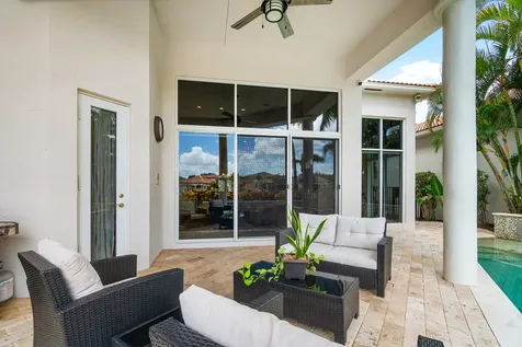 17952 Villa Club Way Boca Raton FL 33496