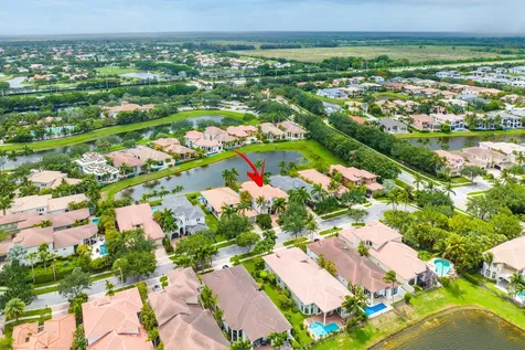 17952 Villa Club Way Boca Raton FL 33496