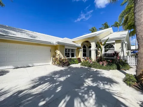 2735 Meadowlark Lane West Palm Beach FL 33409