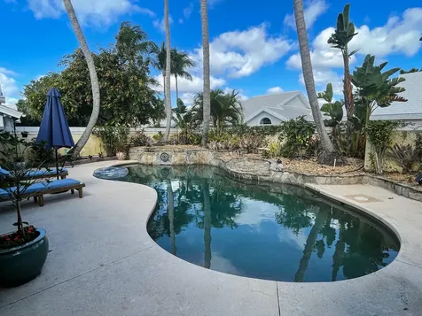 2735 Meadowlark Lane West Palm Beach FL 33409