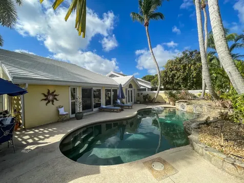 2735 Meadowlark Lane West Palm Beach FL 33409