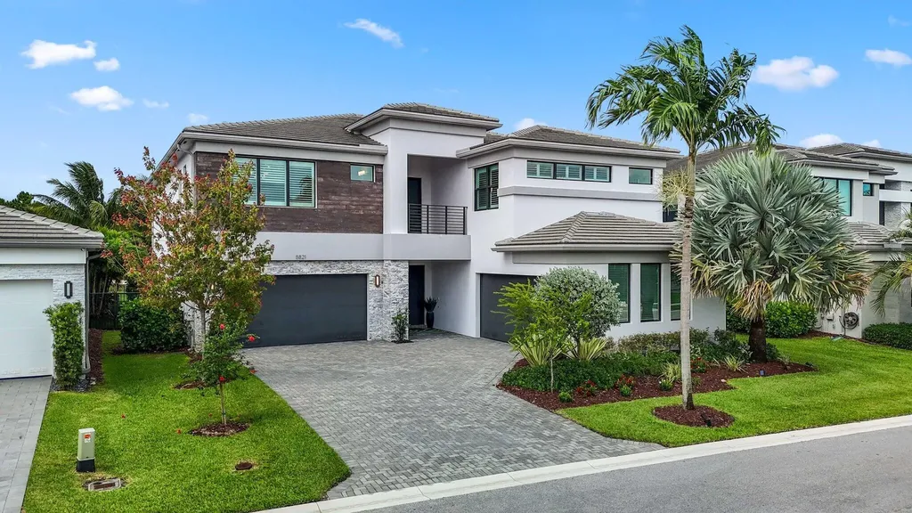 8821 Skyward Street Boca Raton FL 33496