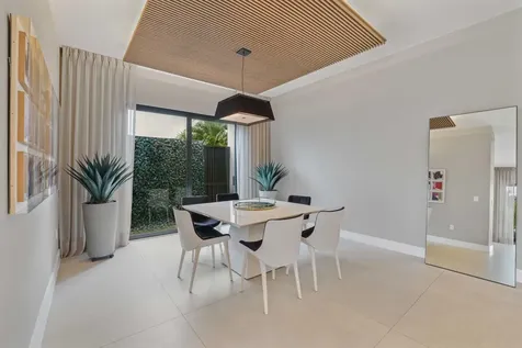 8821 Skyward Street Boca Raton FL 33496