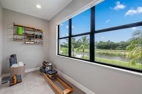 8821 Skyward Street Boca Raton FL 33496
