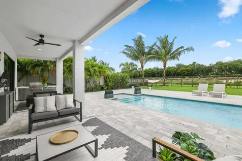 8821 Skyward Street Boca Raton FL 33496