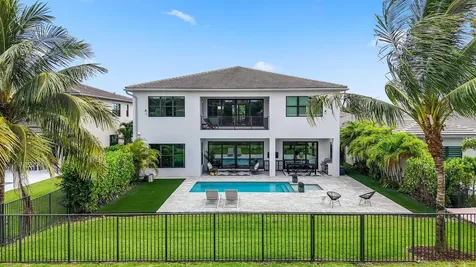 8821 Skyward Street Boca Raton FL 33496