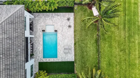 8821 Skyward Street Boca Raton FL 33496