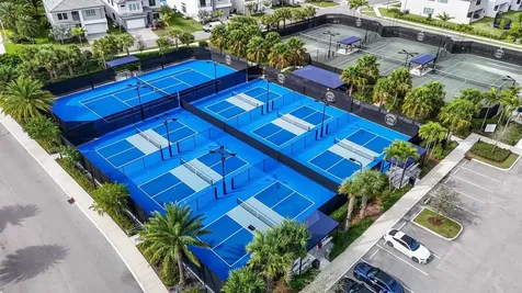 8821 Skyward Street Boca Raton FL 33496