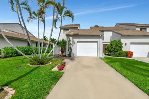 6730 Canary Palm Circle Boca Raton FL 33433