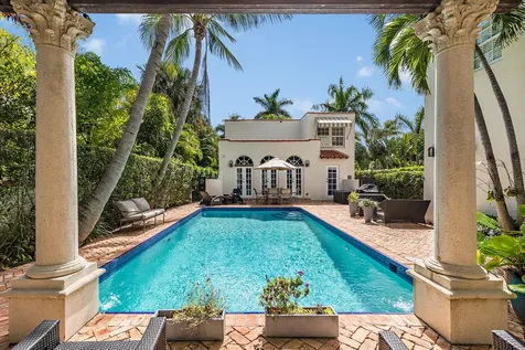 231 Sunset Road West Palm Beach FL 33401