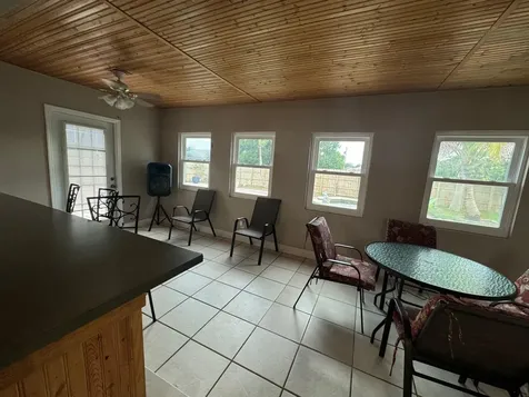 398 Sw Ryan Avenue Port Saint Lucie FL 34953
