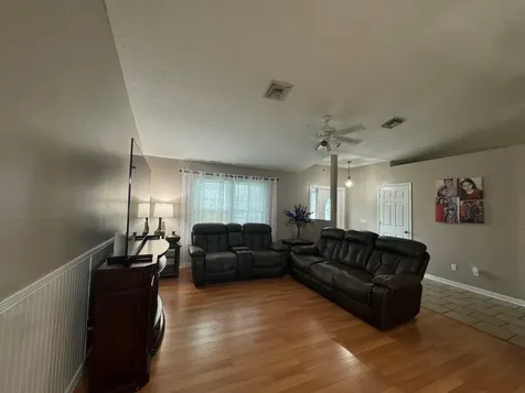 398 Sw Ryan Avenue Port Saint Lucie FL 34953