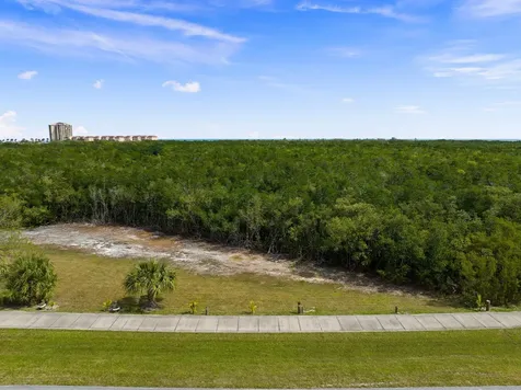 2528 S Ocean Drive Fort Pierce FL 34949