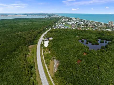 2528 S Ocean Drive Fort Pierce FL 34949