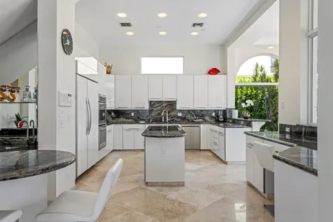 797 Ne 33rd Street Boca Raton FL 33431