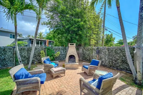 2108 Lake Bass Circle Lake Worth FL 33461