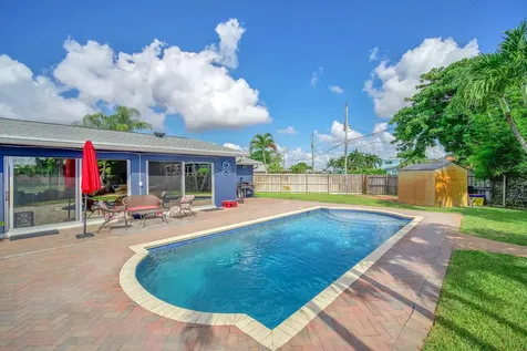 2108 Lake Bass Circle Lake Worth FL 33461