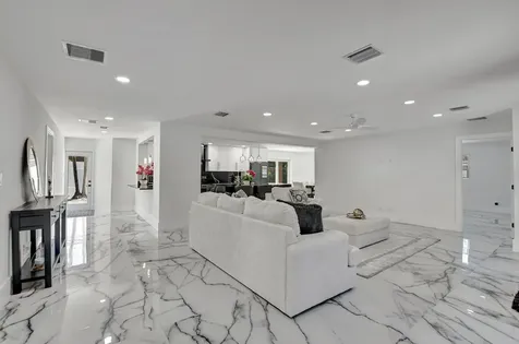 1001 W Palmetto Park Road Boca Raton FL 33486
