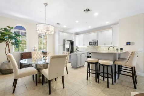 809 Estancia Way Boynton Beach FL 33435
