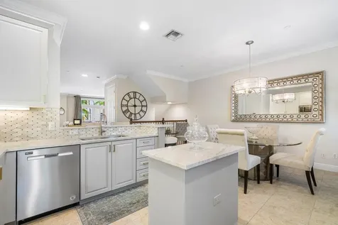 809 Estancia Way Boynton Beach FL 33435