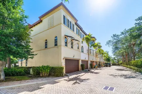 809 Estancia Way Boynton Beach FL 33435