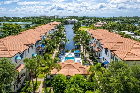 809 Estancia Way Boynton Beach FL 33435