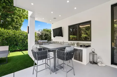 2391 Areca Palm Road Boca Raton FL 33432