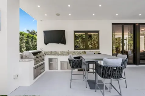 2391 Areca Palm Road Boca Raton FL 33432