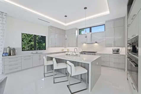 2391 Areca Palm Road Boca Raton FL 33432