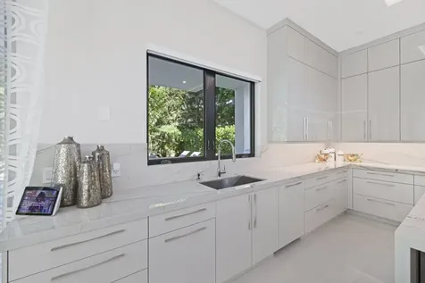 2391 Areca Palm Road Boca Raton FL 33432