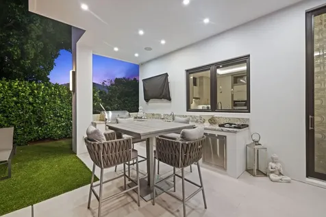 2391 Areca Palm Road Boca Raton FL 33432