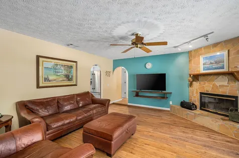 6738 Nw Daffodil Lane Port Saint Lucie FL 34983