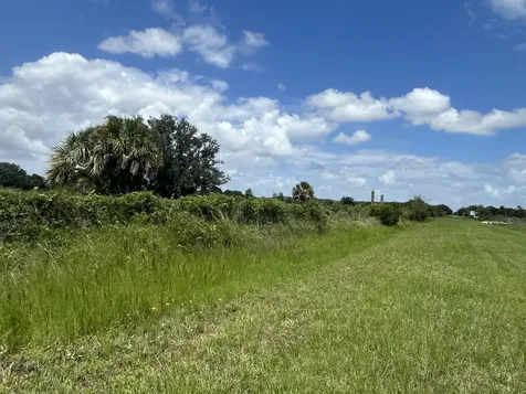 18281 NW 276th Street Okeechobee FL 34972