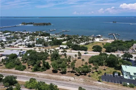 1531 Us Highway 1 Highway Sebastian FL 32958