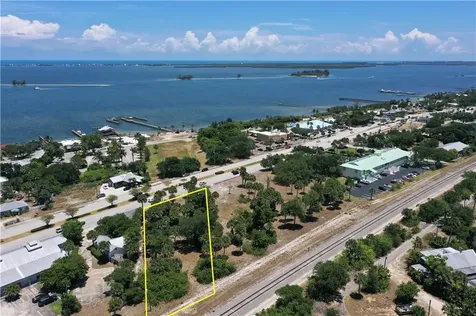 1531 Us Highway 1 Highway Sebastian FL 32958