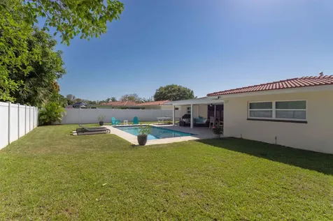 500 Sw 15th Avenue Boca Raton FL 33486