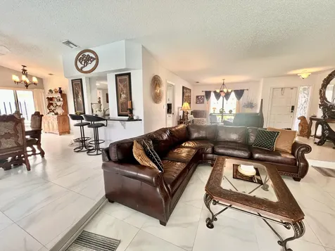 20951 Chisolm Way Boca Raton FL 33428