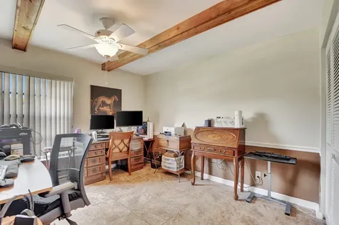 20951 Chisolm Way Boca Raton FL 33428