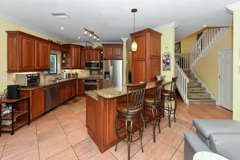 5620 Amersham Way Boca Raton FL 33486