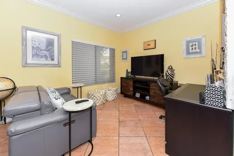 5620 Amersham Way Boca Raton FL 33486
