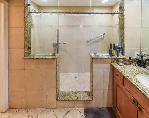 5620 Amersham Way Boca Raton FL 33486