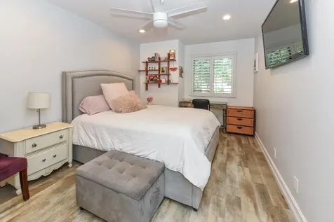 5620 Amersham Way Boca Raton FL 33486