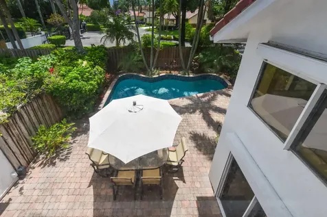 5620 Amersham Way Boca Raton FL 33486