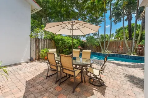 5620 Amersham Way Boca Raton FL 33486
