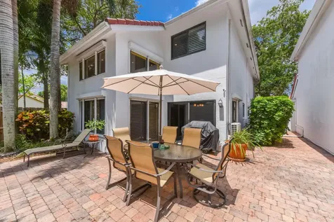 5620 Amersham Way Boca Raton FL 33486
