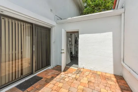 5620 Amersham Way Boca Raton FL 33486