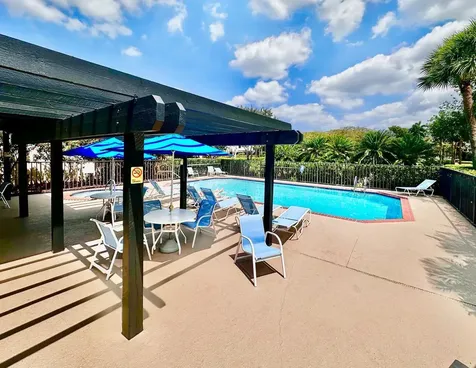 5620 Amersham Way Boca Raton FL 33486